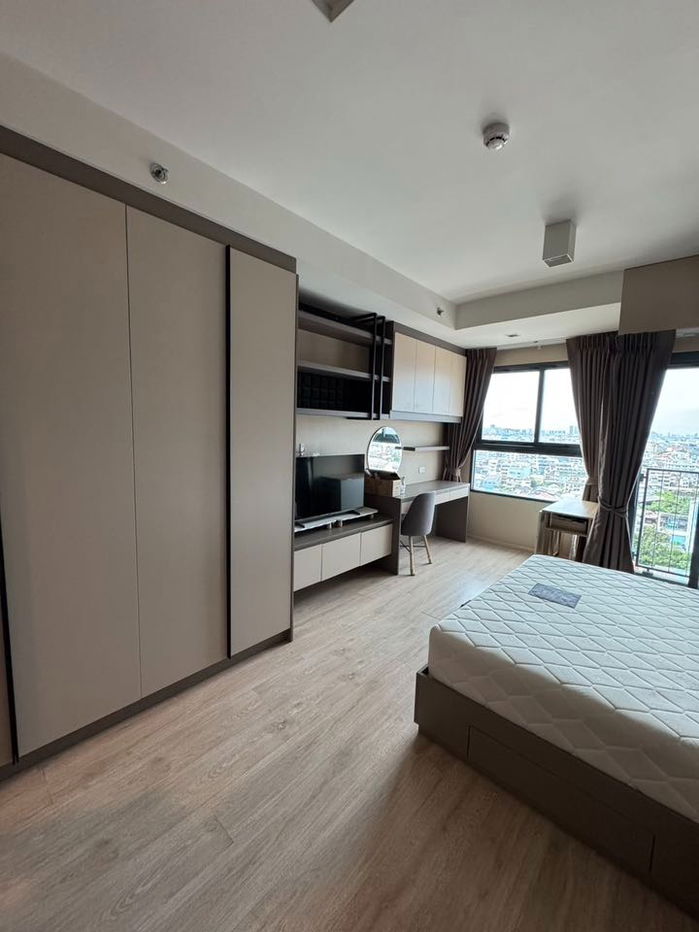 picture WS1790 🔥🔥 IDEO Sathorn - Wongwian Yai for rent, best view in the project! Just a few steps from BTS Wongwian Yai, only 15,500 baht/month. - 13/14