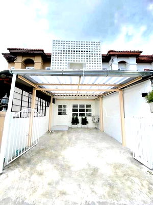 เช่าบ้านเดี่ยว ม.ฟาร์อีสเทิร์น : 🏡 ให้เช่าทาวน์เฮาส์ กุลพันธ์วิลล์ 4 แม่เหียะ | เฟอร์ครบ พร้อมอยู่ | ใกล้สนามบิน | ราคาเริ่มต้น 13,000 บาท
