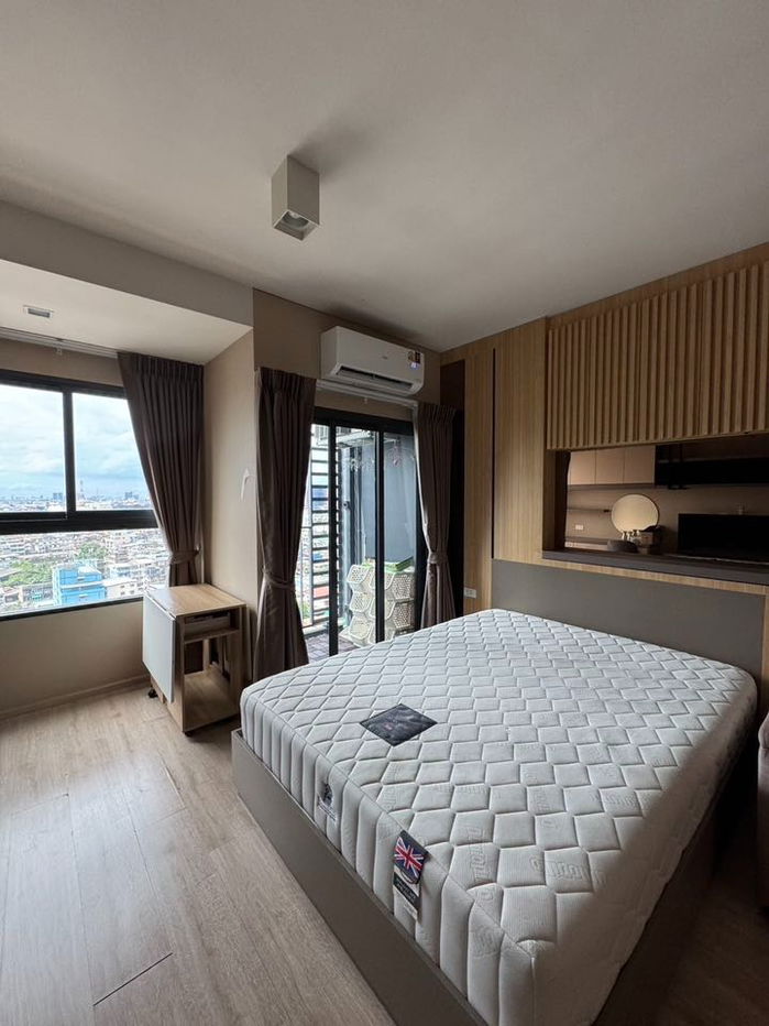 picture WS1790 🔥🔥 IDEO Sathorn - Wongwian Yai for rent, best view in the project! Just a few steps from BTS Wongwian Yai, only 15,500 baht/month. - 2/14