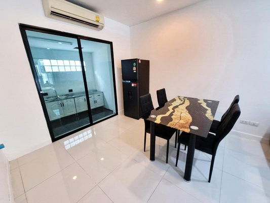 picture FOR RENT BAAN KLANG MUANG KALLAPAPHRUEK / 3 bedrooms 3 bathrooms / 17 Sqw. 165 Sqm. **27,000** CLOSE TO SEACON SQUARE BANGKAE - 5/14