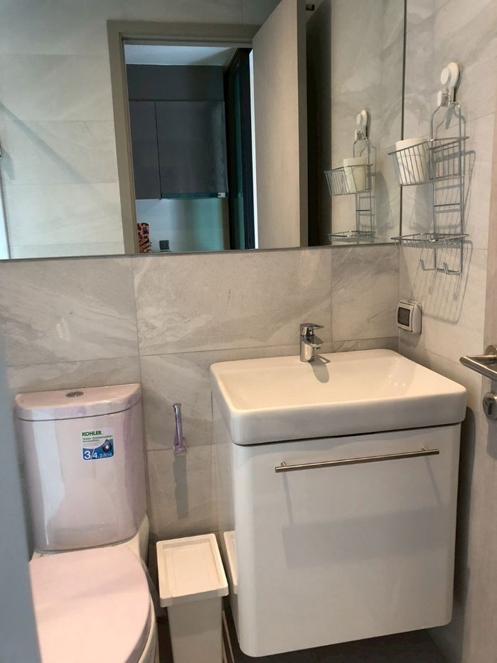 picture (For Rent) Corner Unit - Studio 30 Sqm. - Fully furnished READY TO MOVE IN - 10/12
