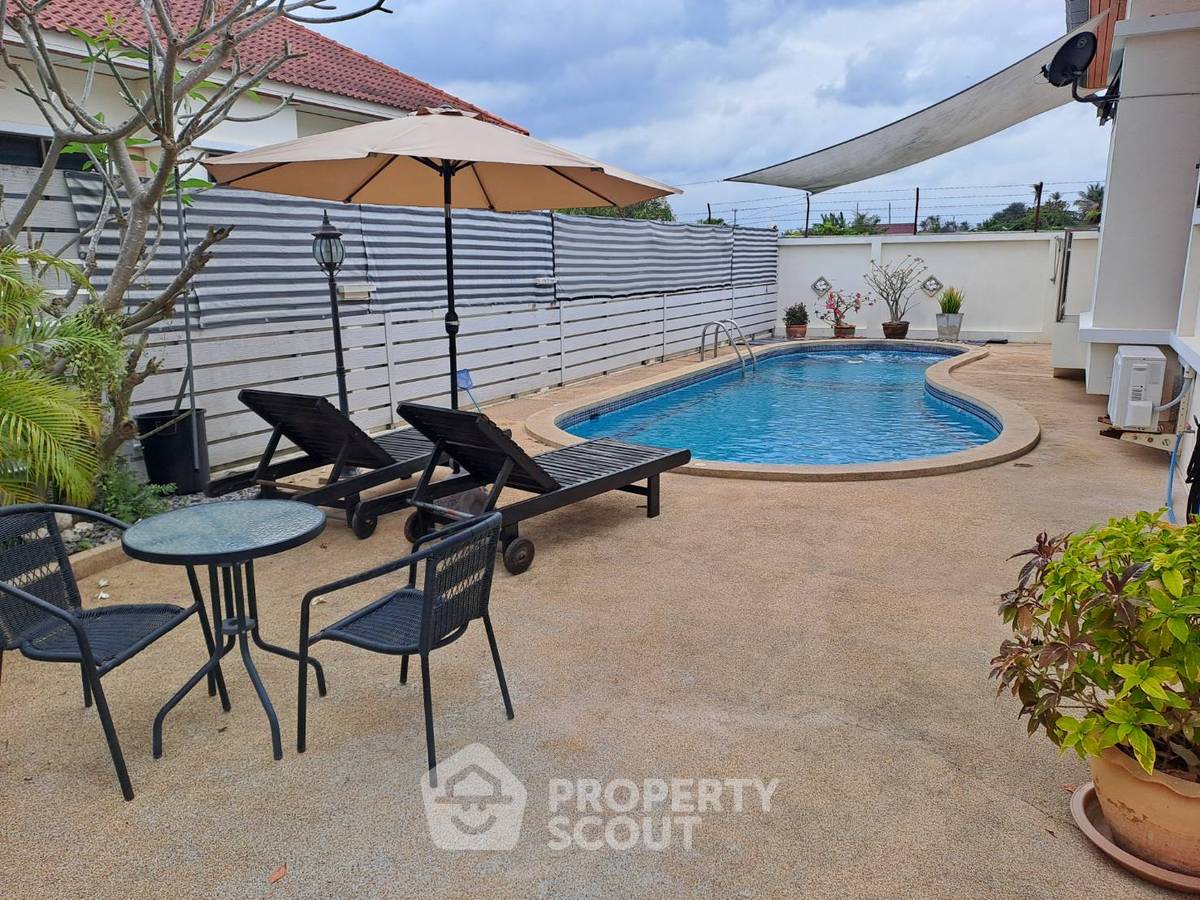 รูป วิลล่า 3-ห้องนอน ใกล้ บ้านศิลปินหัวหิน (ID 2052879) - รูปที่ 4/21