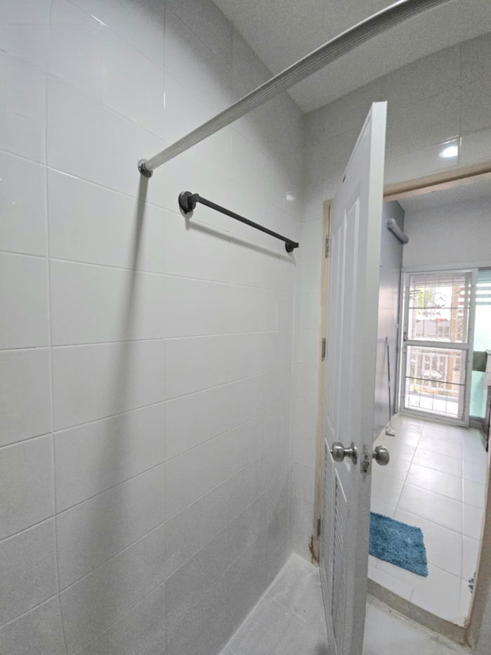 รูป ECH250647 ปล่อยเช่า : คอนโด Smart Condo Watcharapol ใกล้ เพลินนารี่ เฟอร์เครื่องใช้ไฟฟ้าครบพร้อมอยู่ - รูปที่ 13/22