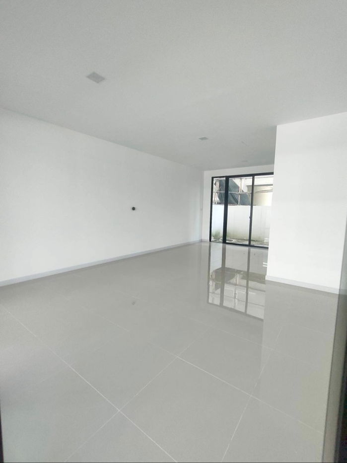 รูป พาทิโอพหลโยธิน-วิภาวดี ใกล้ม.รังสิต  - รูปที่ 3/6