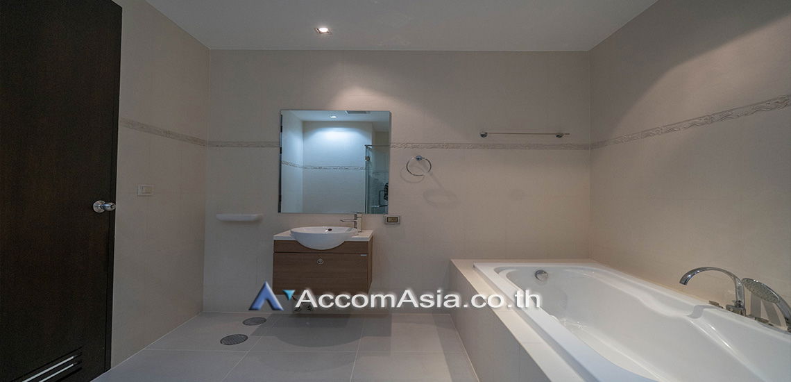 picture 🔼🔽 AccomA 📩 White-tone condo with large balcony and skyline view (1519337) - 10/12