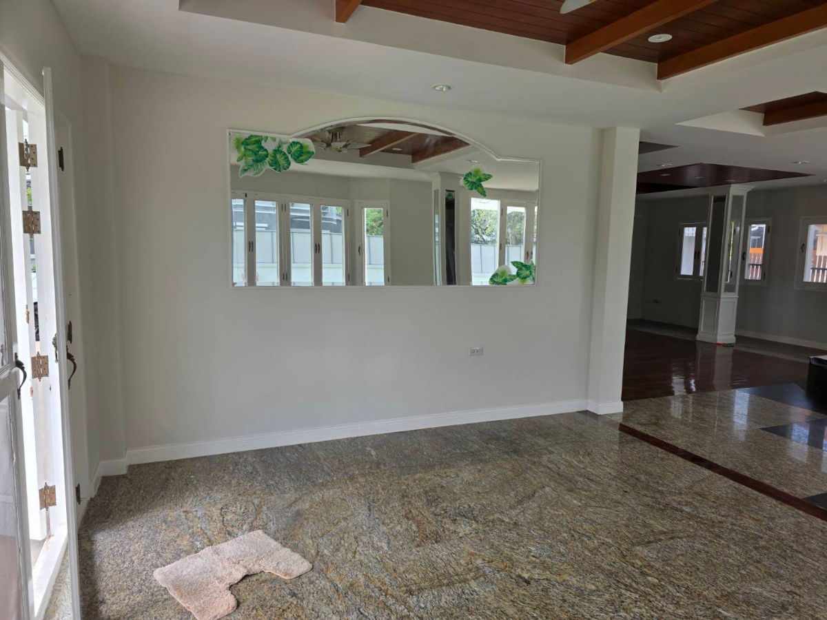 picture 2-storey detached house for sale, Flora Ville Village, Suwinthawong Road, Nong Chok, near 7-Eleven, area 171 sq m, 4 bedrooms - 5/11