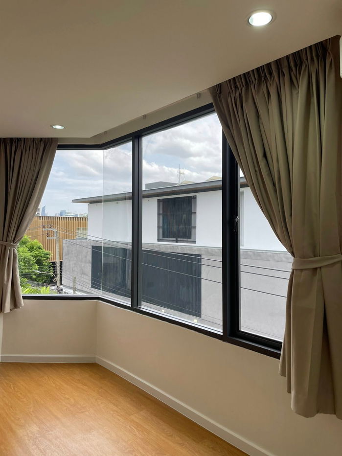 รูป 📍ให้เช่าบ้านโฮมออฟฟิศ | พระราม 9 ซอย 13 ใกล้ APL คลองตัน 50,000 บาท รหัสทรัพย์: RS1114 - รูปที่ 3/12