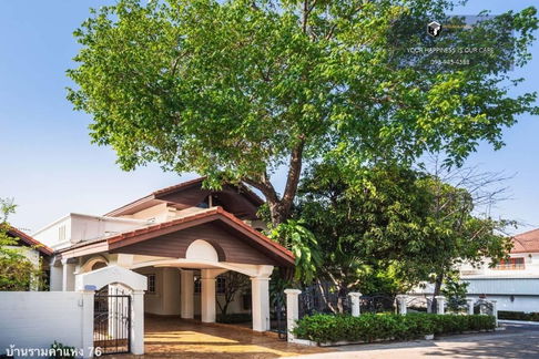 Pricha Lam Phet Village | Large detached house, corner unit, at the end of a quiet alley | #2025072911148