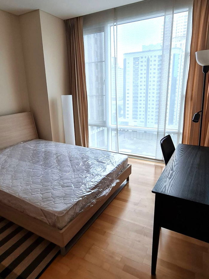 picture Fullerton  3 bedrooms, 3 bathrooms 150 sq m 10th-27th floors - 4/6