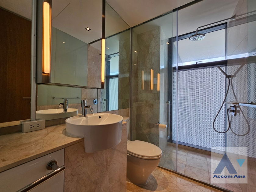 รูป 🔼🔽 AccomA 📩 Corner unit with private balcony and skyline view at The Met Sathorn (AA28194) - รูปที่ 11/15