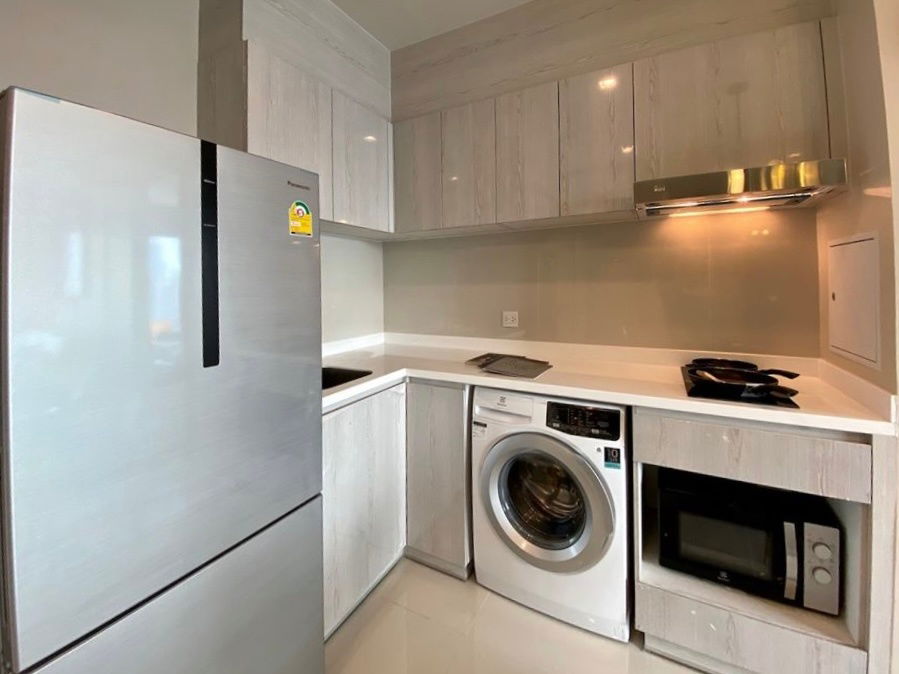 picture For Rent - Life One Wireless , Luxury Class 2 bedrooms 2 bathrooms - 16/17