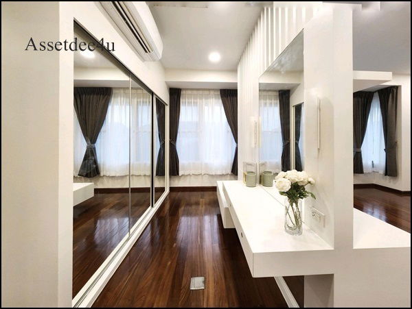 รูป AH593 ให้เช่าบ้านเดี่ยว 3 ชั้น บ้านหลังใหญ่ เฟอร์นิเจอร์และเครื่องใช้ไฟฟ้าครบ ย่านรัชดา ห้วยขวาง ใกล้MRTห้วยขวางใกล้นานาชาติKIS - รูปที่ 11/15