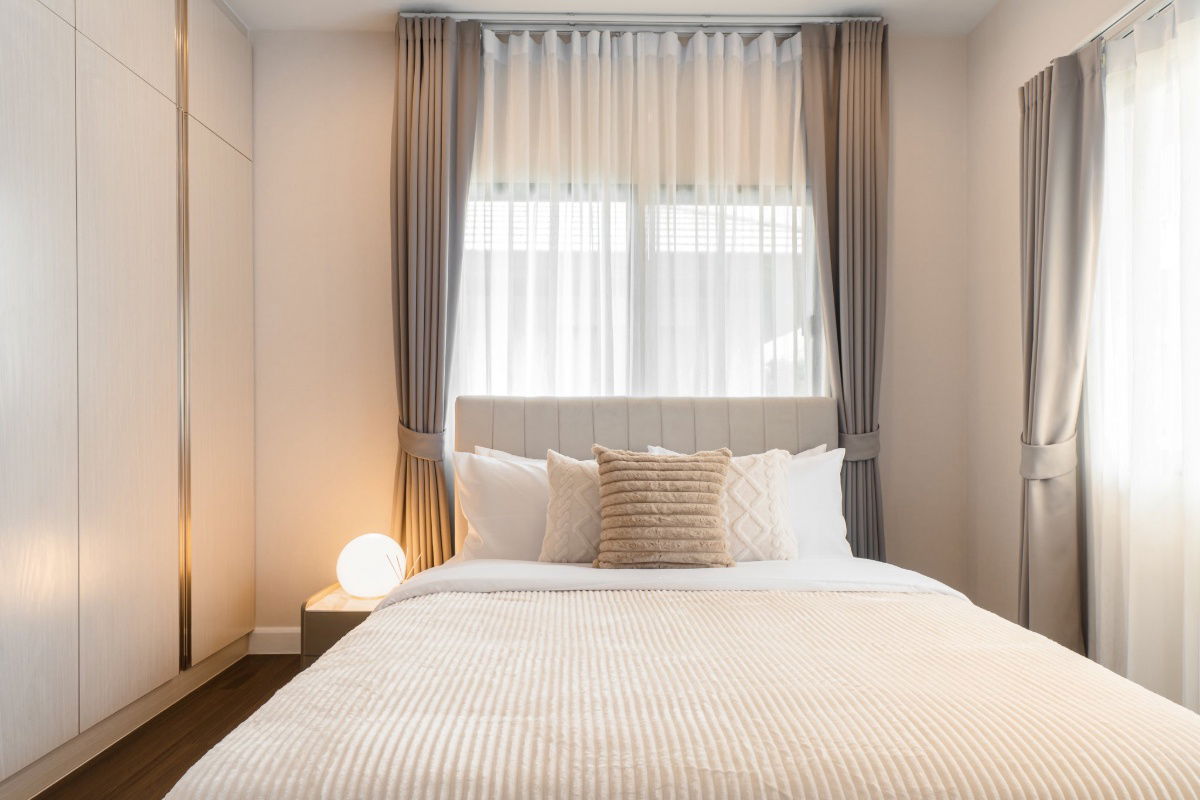picture Code: KJ7948  for rent Setthasiri Pattanakarn 87 // Line ID: @kjcondo (with @) // - 3/5