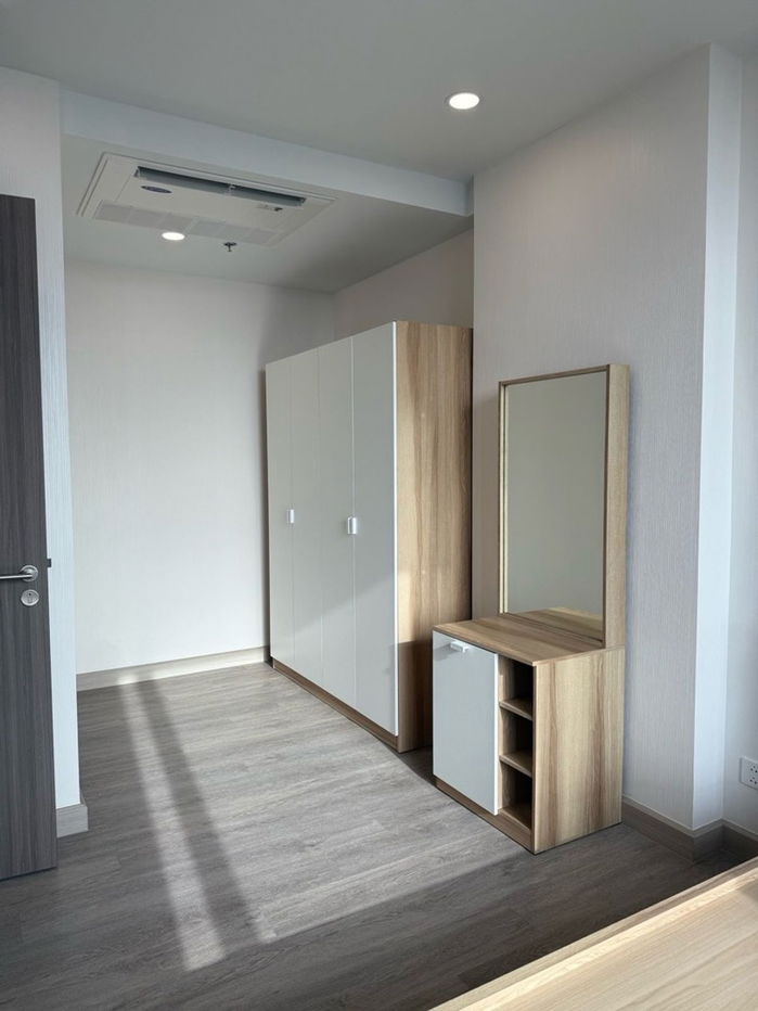 picture Code: KJ7943  for rent Supalai Premier Samsen - Ratchawat // Line ID: @kjcondo (with @) // - 7/22