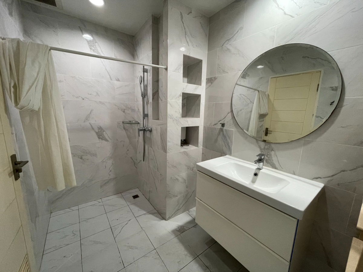 รูป ให้เช่า : เดอะ แบงค็อก สาทร-ตากสิน  * Low rise condo ติด BTS กรุงธนบุรี * - รูปที่ 5/9