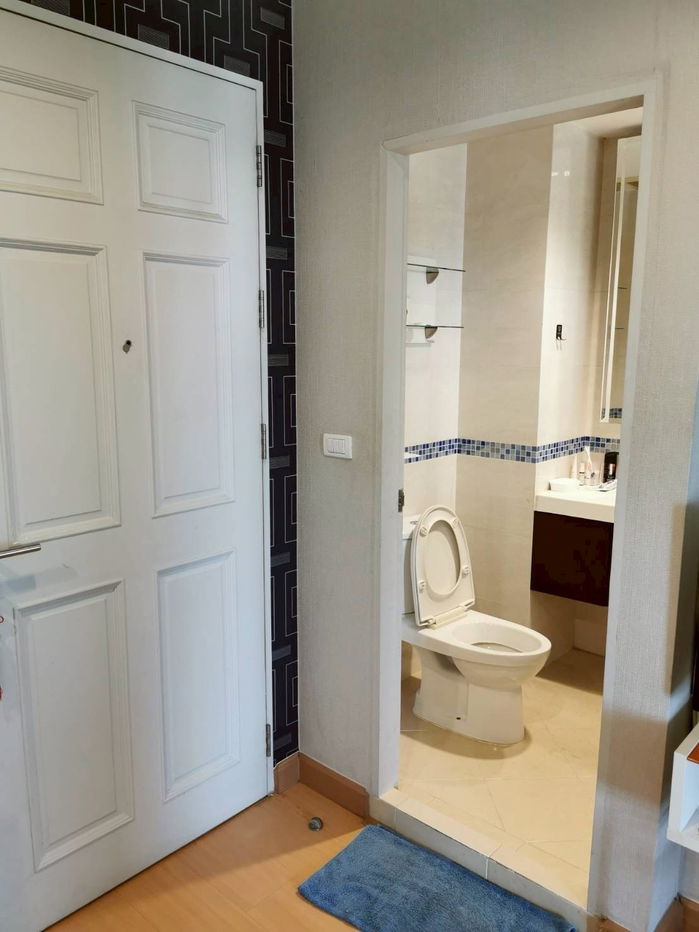 รูป FOR RENT | ไลฟ์ ห้วยขวาง 30 ตร.ม. เฟอร์ครบพร้อมเข้าอยู่  - รูปที่ 10/16