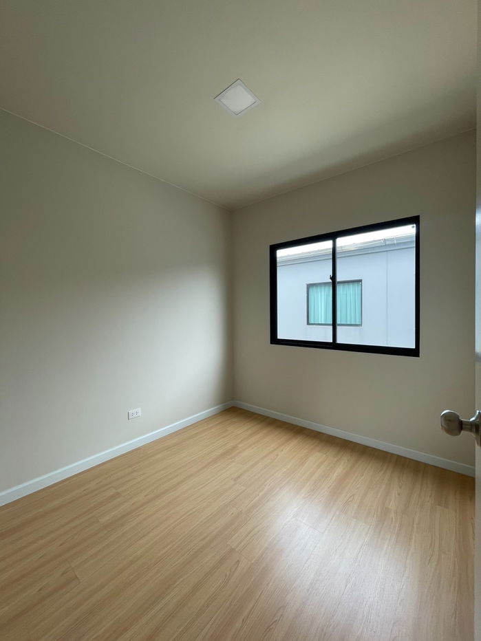 รูป เปิดโซนใหม่!! 🏡 บ้านใกล้คลับเฮ้าส์  HOTDEAL >> 3.69 ล้านบาท*   ใกล้โรงเรียนเด่นหล้า พระราม5 - รูปที่ 10/13