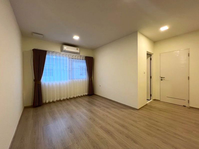 picture For Rent! 2-Storey Detached House in Prime Bangna Location | Villaggio 3 Srinakarin – Bangna - 7/12