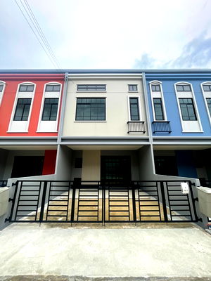 ทาวน์โฮม บิ๊กซี ราชพฤกษ์ : (ขาย) บ้านใหม่!  4 ห้องนอน! 🏡 l สิริ เพลส ราชพฤกษ์ - นครอินทร์ บ้านเลขที่ 299/77