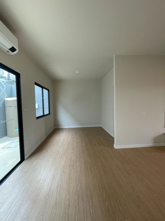 รูป เปิดโซนใหม่!! 🏡 บ้านใกล้คลับเฮ้าส์  HOTDEAL >> 3.69 ล้านบาท*   ใกล้โรงเรียนเด่นหล้า พระราม5 - รูปที่ 4/13