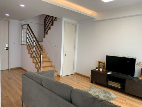 ให้เช่าคอนโด JRY พระรามเก้า ห้อง Duplex 2 ห้องนอน พร้อมเข้าอยู่