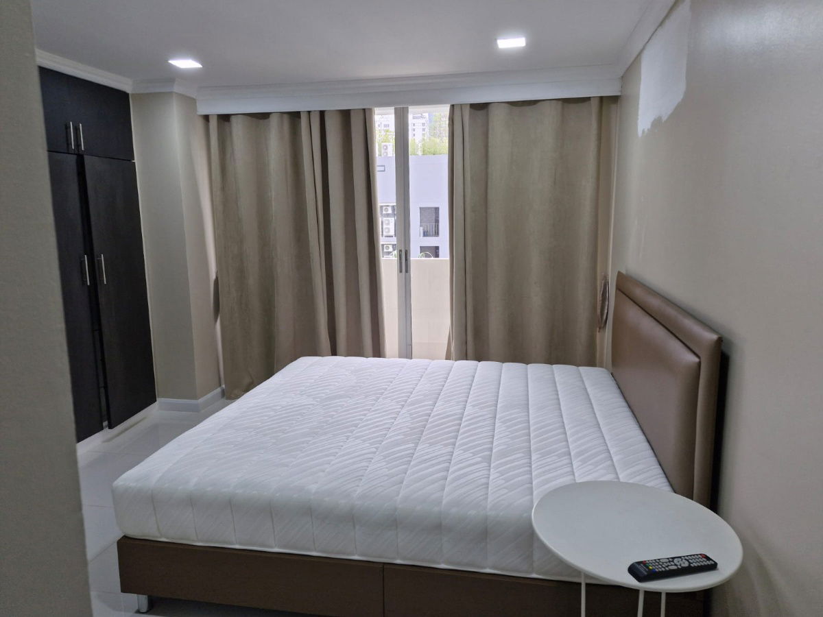 รูป Condo for Rent DS Tower 2 Sukhumvit Soi 39 3 Bedrooms 150 Sq 7 Floor  - รูปที่ 1/32