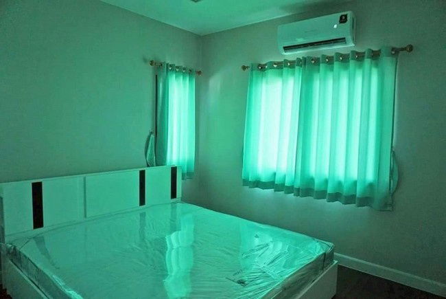 picture svs029 Single house for rent in Burasiri Wongwaen On Nut, Soi Jemo King Kaew 25/1, fully furnished. - 8/19
