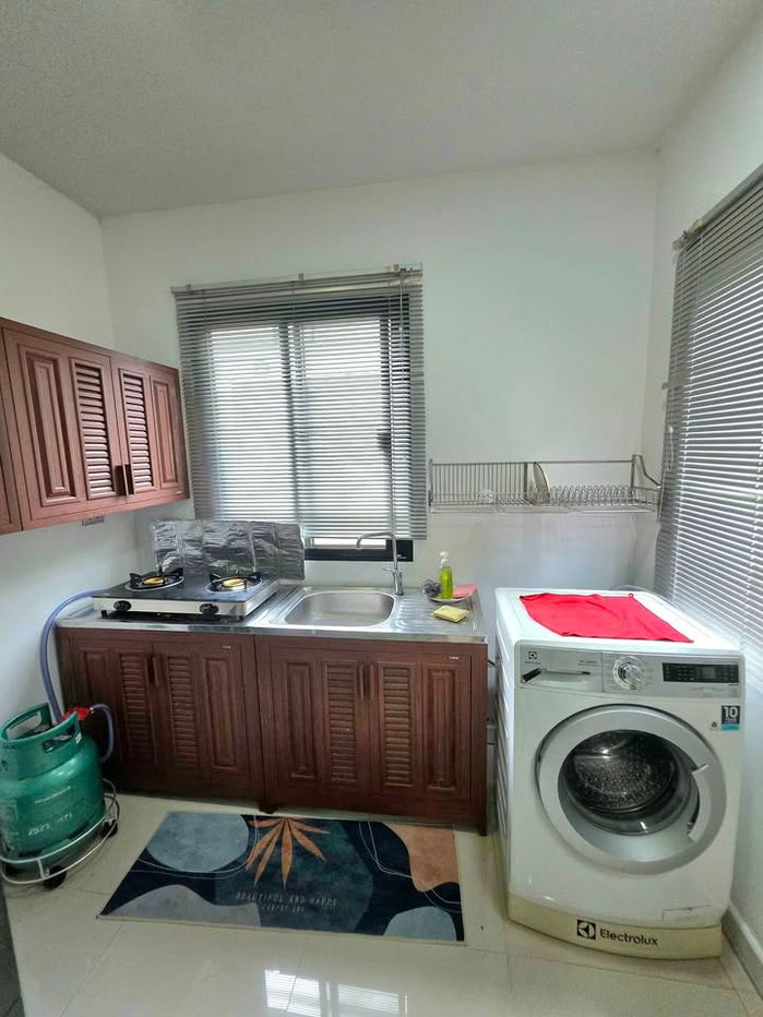 picture UK01-326 Single house for rent in Manirin Village, Nong Yai Bu: 3 bedrooms, parking for 2 cars, 25,000 baht/month, ready to move in. - 11/25