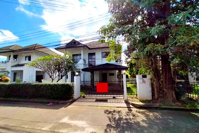 บ้านเดี่ยวให้เช่า : บ้านให้เช่า หมู่บ้านล้านนาไพน์เนอรี่โฮม (หนองควาย หางดง) พร้อมเฟอร์นิเจอร์ มีที่จอดรถ T.094-6511456