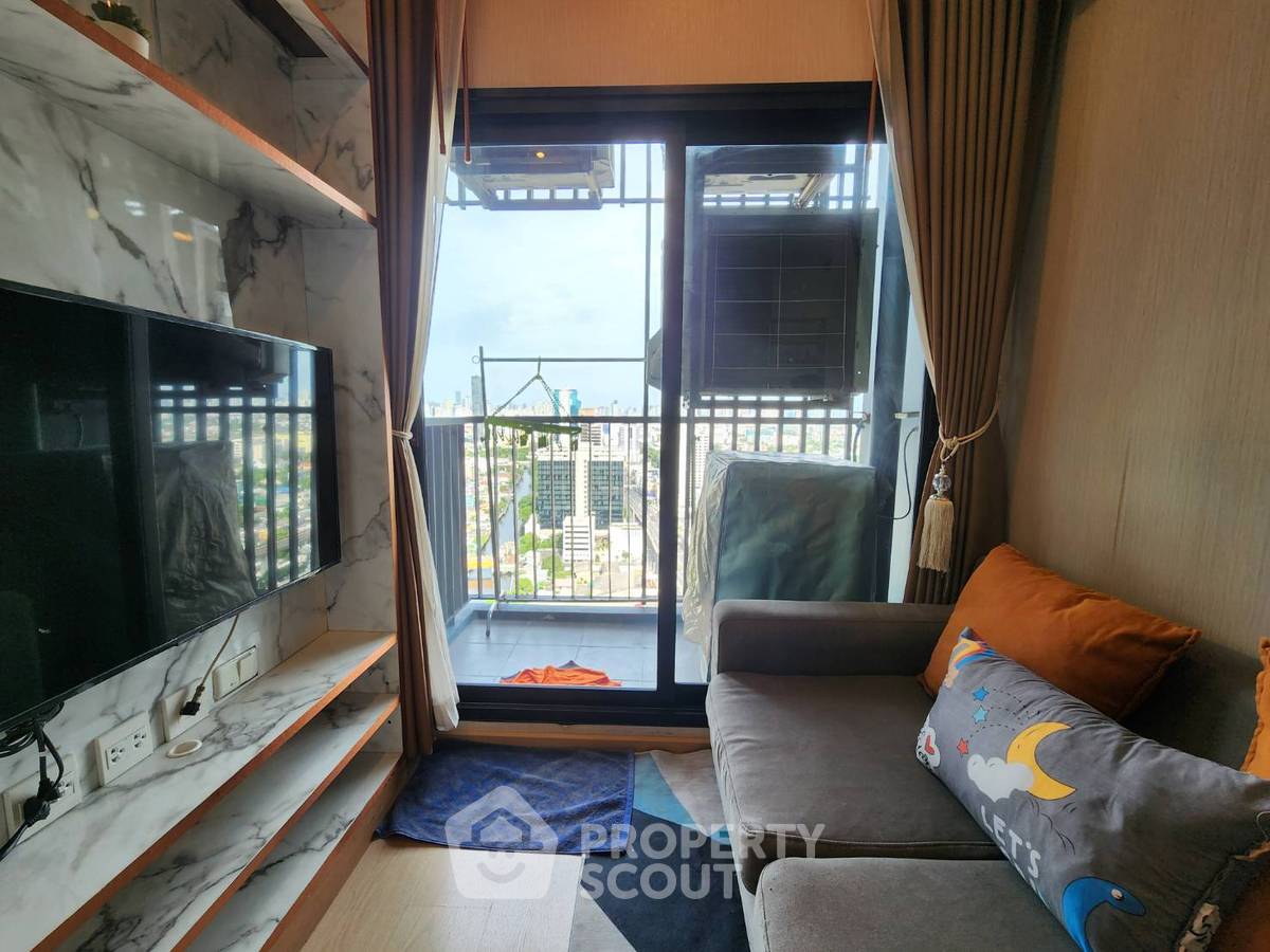 picture 2-BR Condo at The Tree Sukhumvit 71-Ekamai near ARL Ramkhamhaeng (ID 2132770) - 4/13