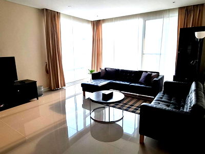 คอนโดให้เช่า : Fullerton (ฟูลเลอตัน)  3 ห้องนอน 3 ห้องน้ำ 150 ตร.ม.