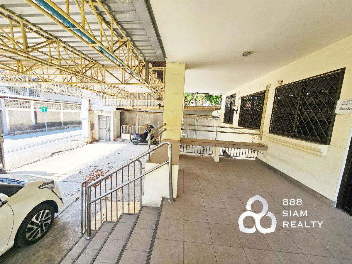 รูป ขาย /เช่า บ้าน เอกมัย 22  ติดถนนซอย ทะลุ ระหว่าง เอกมัย 22 - ปรีดีย์ 41  - รูปที่ 2/12
