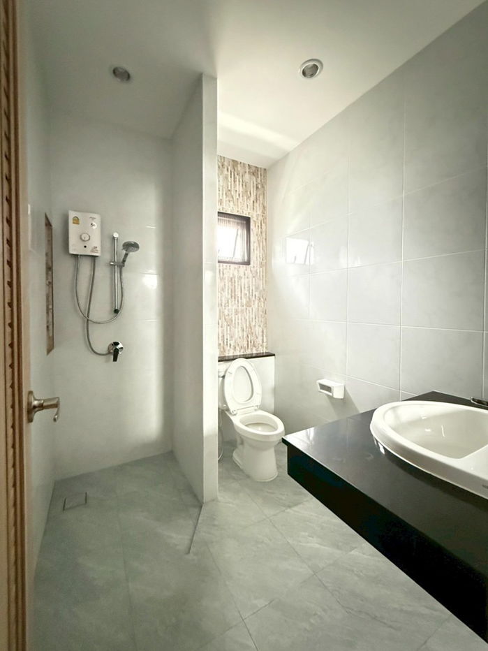 picture Your Dream Home is Here! In a Great Location in Sansai, Chiang Mai!  - 10/10