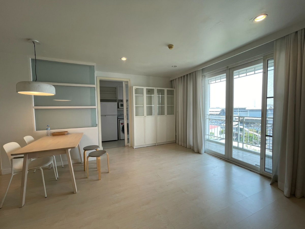 รูป ให้เช่า : เดอะ แบงค็อก สาทร-ตากสิน  * Low rise condo ติด BTS กรุงธนบุรี * - รูปที่ 3/9