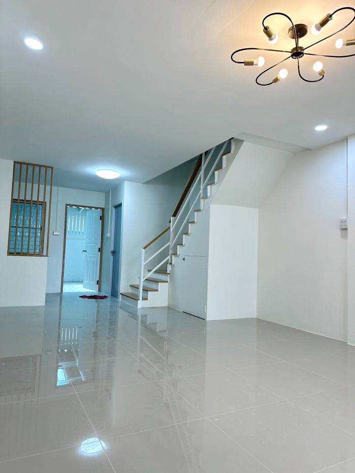 รูป ขายบ้านใจกลางเมืองพิษณุโลก ใกล้ รพ บิ๊กซี โลตัส ขนส่ง ราคาถูก - รูปที่ 8/21
