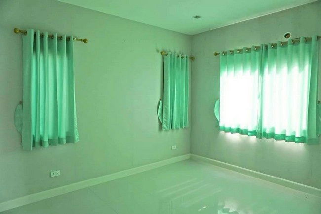 picture svs029 Single house for rent in Burasiri Wongwaen On Nut, Soi Jemo King Kaew 25/1, fully furnished. - 14/19