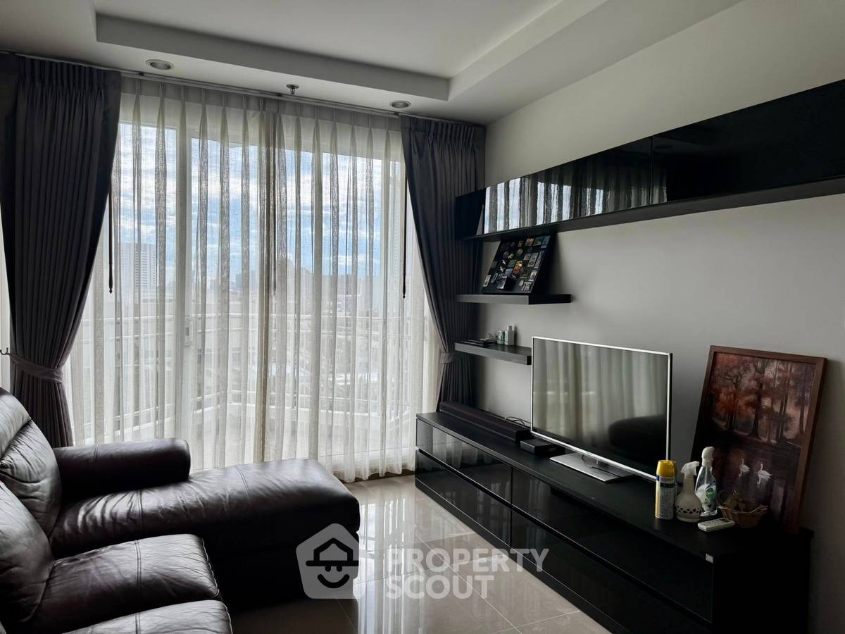 picture 2-BR Condo at Supalai Wellington near MRT Thailand Cultural Centre (ID 2229708) - 2/7