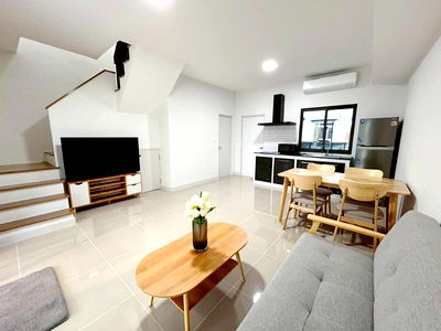 ทาวน์โฮมให้เช่า : 🐱 PET Friendly🐶 ทาวน์โฮม 2 ชั้น Pleno สุขุมวิท-บางนา 2 