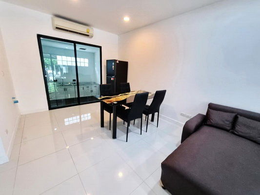 picture FOR RENT BAAN KLANG MUANG KALLAPAPHRUEK / 3 bedrooms 3 bathrooms / 17 Sqw. 165 Sqm. **27,000** CLOSE TO SEACON SQUARE BANGKAE - 12/14