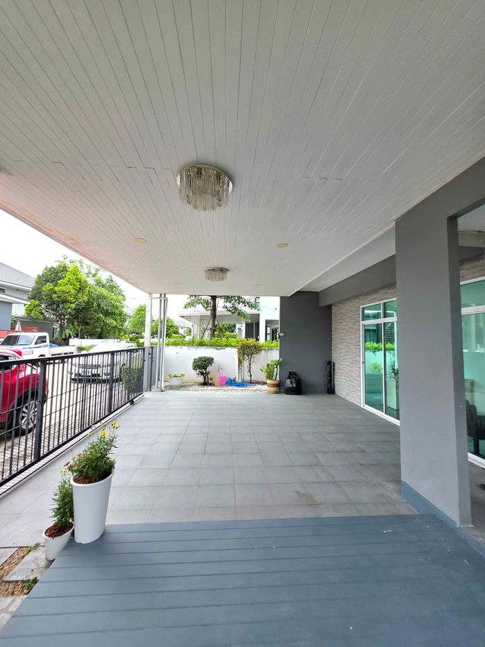 picture UK01-326 Single house for rent in Manirin Village, Nong Yai Bu: 3 bedrooms, parking for 2 cars, 25,000 baht/month, ready to move in. - 3/25