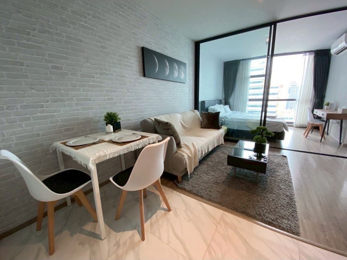 picture Good price! Bed 1 Bath 35 Sqm. Fully furnished - 4/7