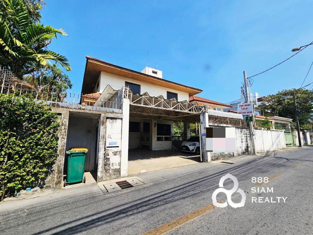 รูป ขาย /เช่า บ้าน เอกมัย 22  ติดถนนซอย ทะลุ ระหว่าง เอกมัย 22 - ปรีดีย์ 41  - รูปที่ 1/12