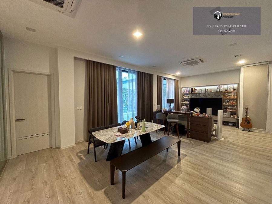 รูป VIVE Bangna km 13 |บ้านเดี่ยว 3 ชั้น Hi-end style modern loft หลังติดสวน #2025072911102 - รูปที่ 3/6