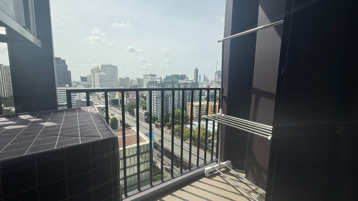 picture RENT! For Rent 🧿🔔♻️ NUE District R9 🧿🔔♻️ 1 Bed, 1 Bath –30 sq.m Near Central Rama 9 Contact: 093 649 9392 - 13/13