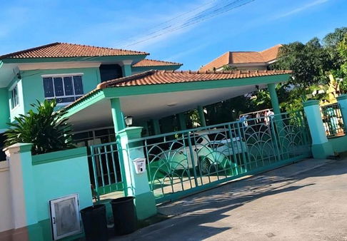 FOR RENT  HOUSE PROPERTY  18000 BAHT per MONTH