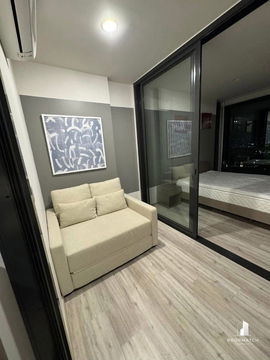 ✨Flash Deal ✨XT Huaikhwang ( 1Bed 1Bath 28SQM.) แต่งครบพร้อมอยู่ !! เพียง 15,000 บาทต่อเดือน Tel.0981315848 @propmatch