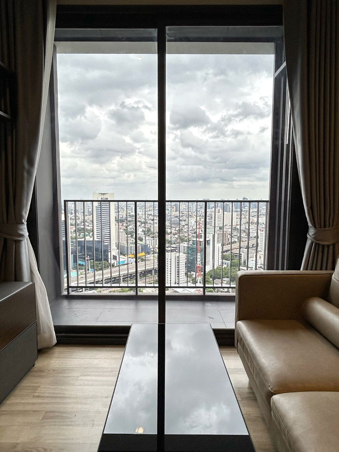 picture For Rent THE LINE Jatujak - Mochit ** Special Discount 10% ** Property Code G034 Line id: nudlee - 7/9