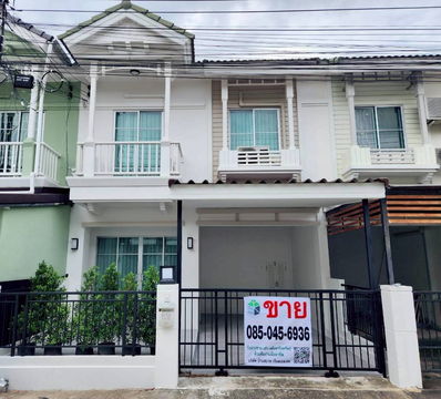 ขายทาวน์โฮมสวยมาก ม.วิลล่า ท่าอิฐรัตนาธิเบศร์ 3 ห้องนอน 2 ห้องน้ำ แต่งใหม่ทั้งหลัง พร้อมครัว เพียง2.59ล้าน 