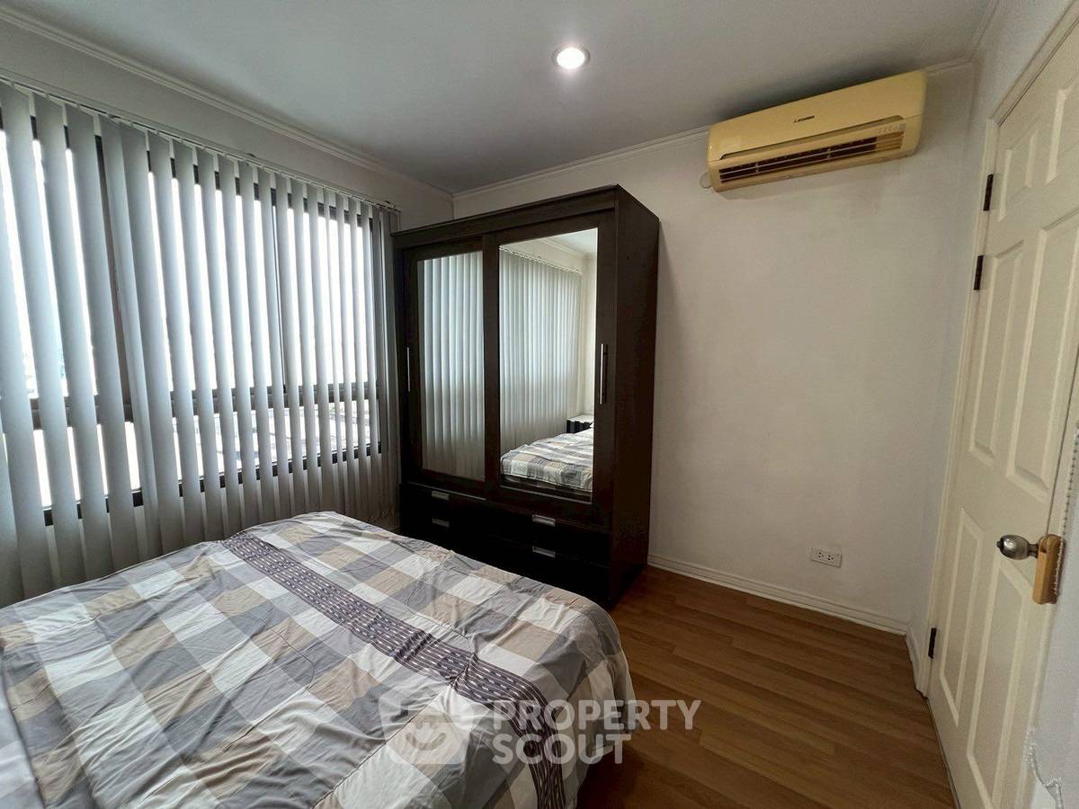 picture 1-BR Condo at Lumpini Place Pinklao 2 near MRT Bang Yi Khan (ID 2229737) - 5/6