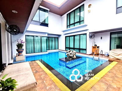 Houses for sale : For sale!! 2-storey house, 2 units (in Soi Sukhumvit 65)